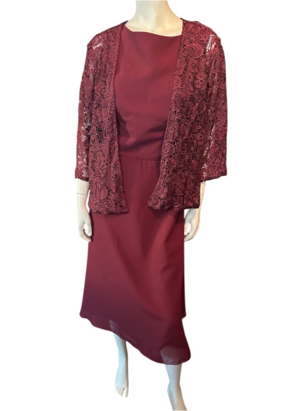 Sleeveless Fitted Silhouette Midi Dress with Lace Coverup Burgundy Size 18W NWT